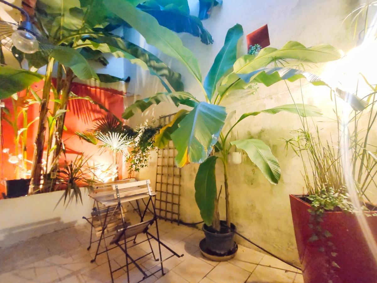Votre Escale Jungle Sauna & Spa Ньор Экстерьер фото